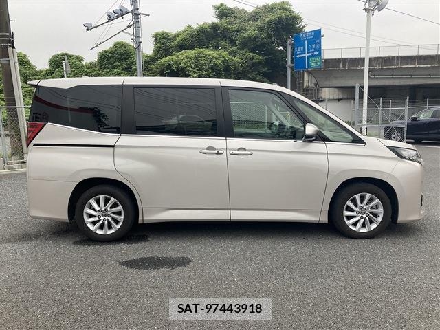 Toyota NOAH 2023-07 8651816-8