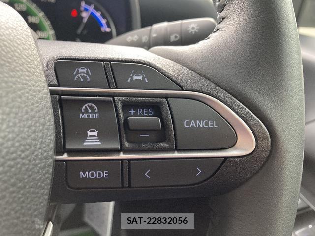 Toyota NOAH 2023-10 8651931-10