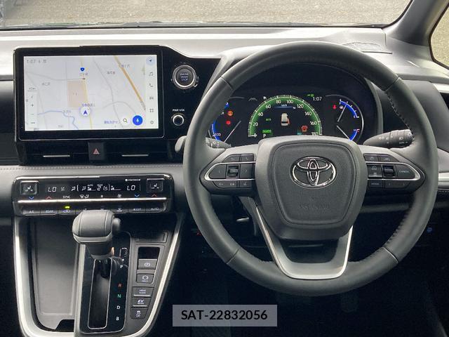 Toyota NOAH 2023-10 8651931-4