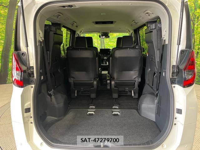 Toyota NOAH 2022-10 8652094-11