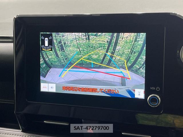 Toyota NOAH 2022-10 8652094-3
