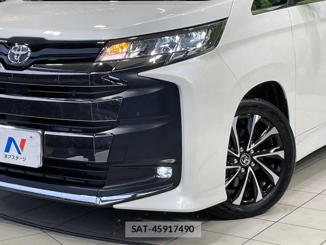 Toyota NOAH 2023-10 8652121-12