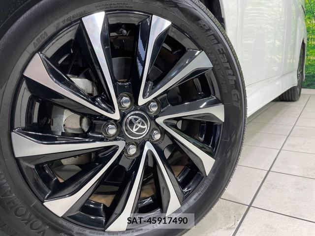 Toyota NOAH 2023-10 8652121-13