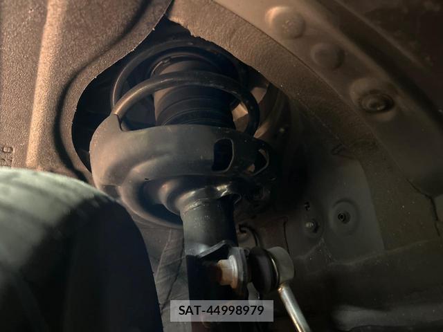 Toyota NOAH 2022-06 8652168-19