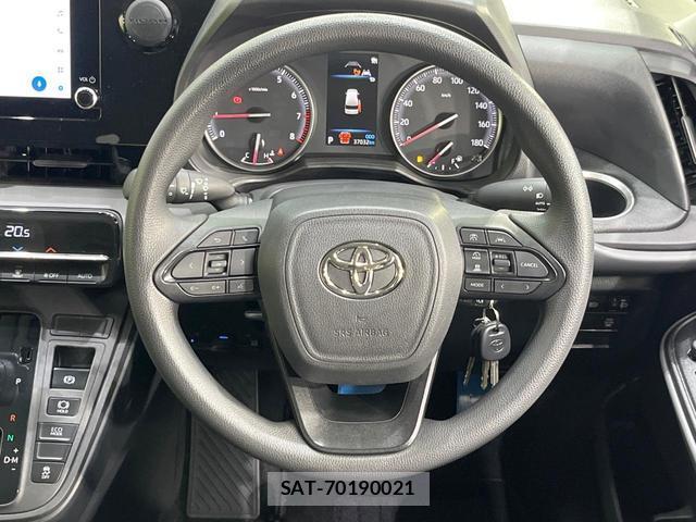 Toyota NOAH 2025-05 8652305-11