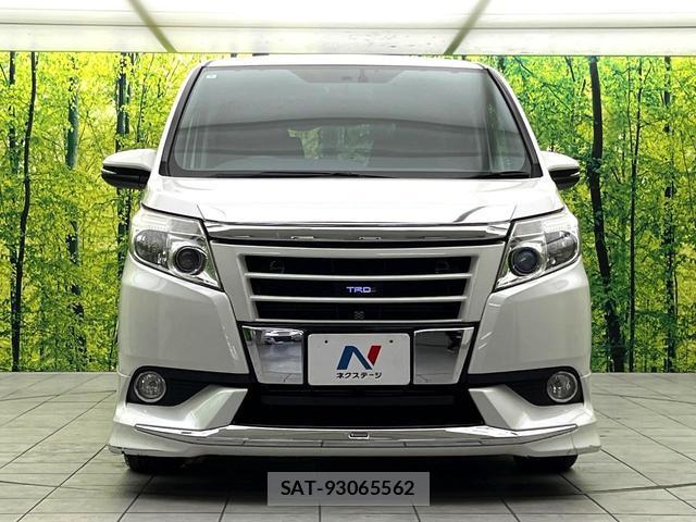 Toyota NOAH 2014-06 8652353-14