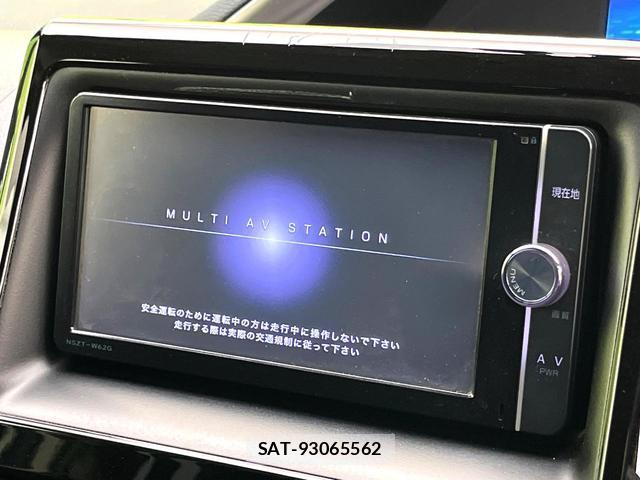 Toyota NOAH 2014-06 8652353-3