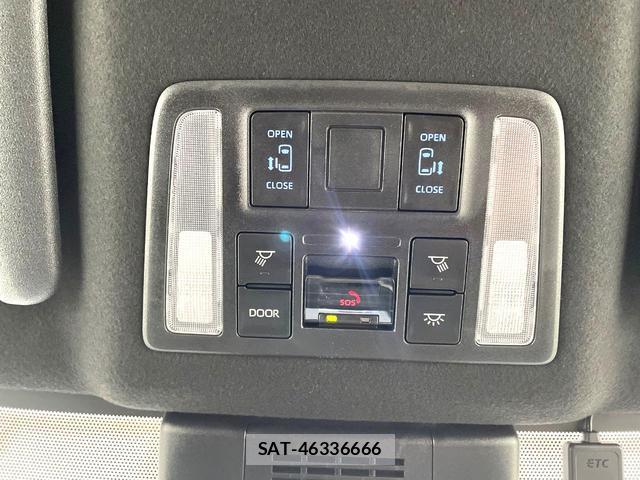 Toyota NOAH 2025-05 8652451-6