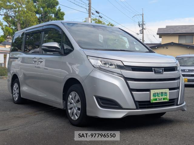 Toyota NOAH 2021-08 8652527-8