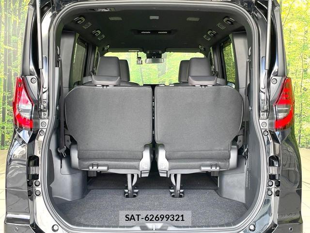 Toyota NOAH 2023-07 8652578-10