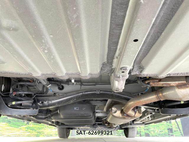 Toyota NOAH 2023-07 8652578-19