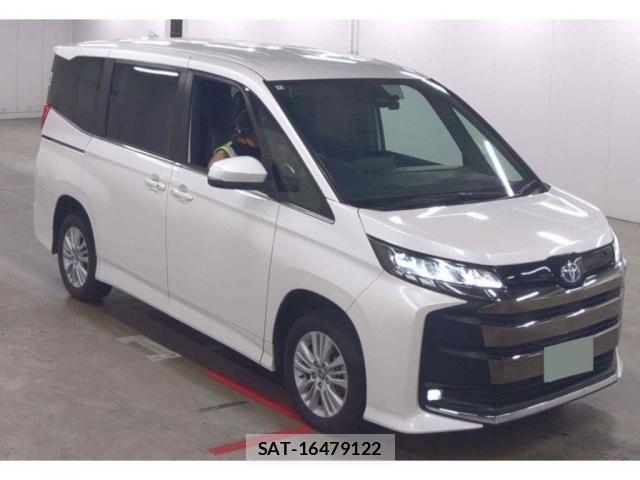 Toyota NOAH 2024-08 8652650-0