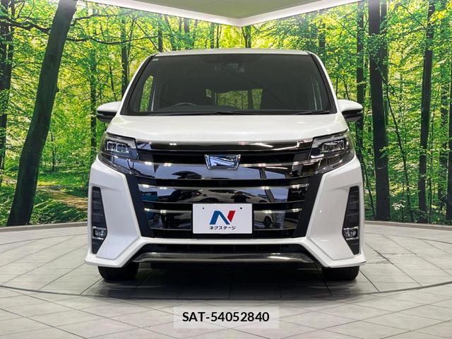 Toyota NOAH 2017-09 8652736-14
