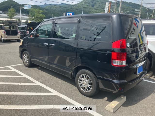 Toyota NOAH 2007-01 8652878-12