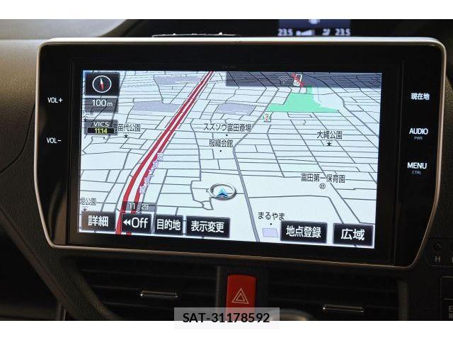 Toyota NOAH 2018-03 8652893-18