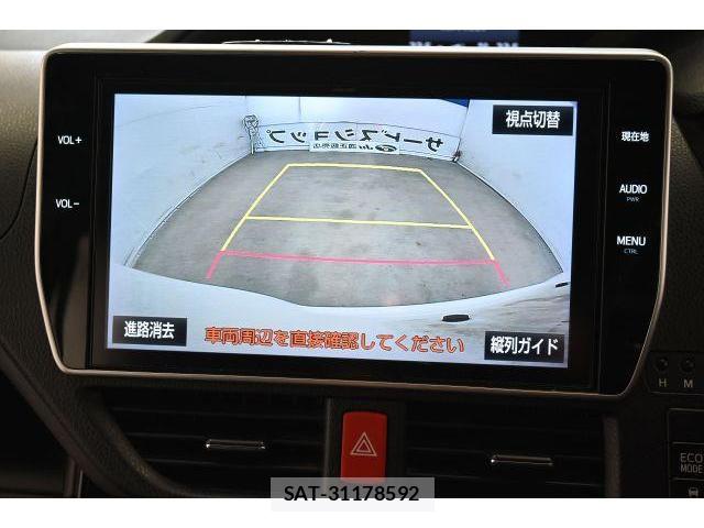Toyota NOAH 2018-03 8652893-19