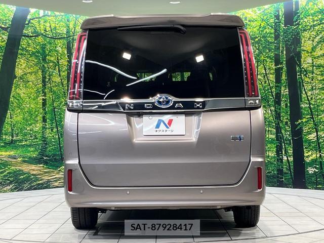 Toyota NOAH 2019-11 8653082-15