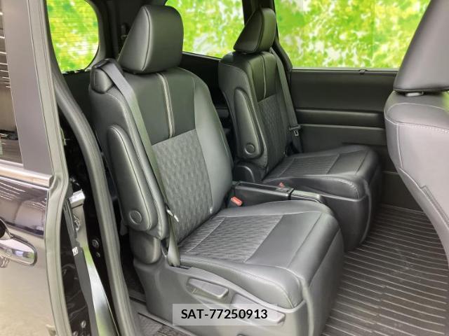 Toyota NOAH 2024-10 8653649-6