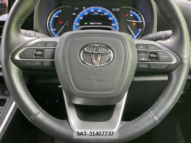 Toyota NOAH 2022-09 8653782-14