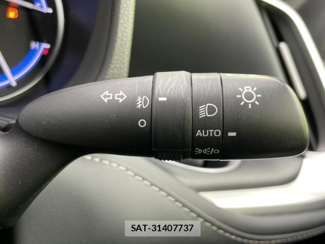 Toyota NOAH 2022-09 8653782-15