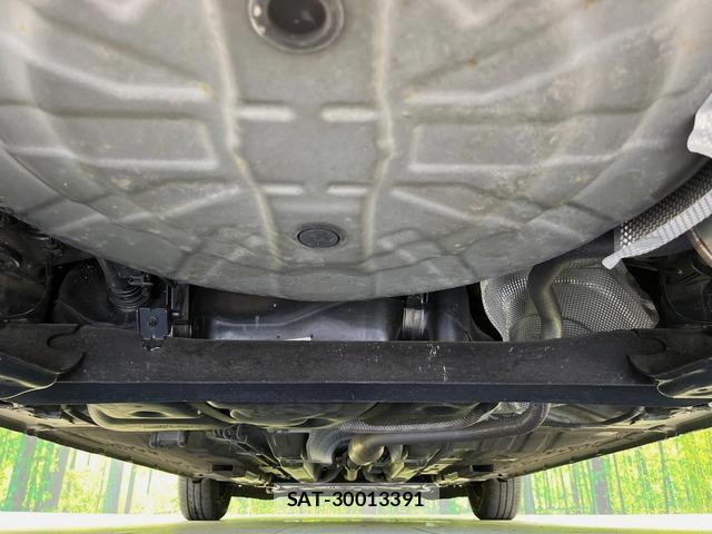 Nissan NOTE 2018-03 8646681-18