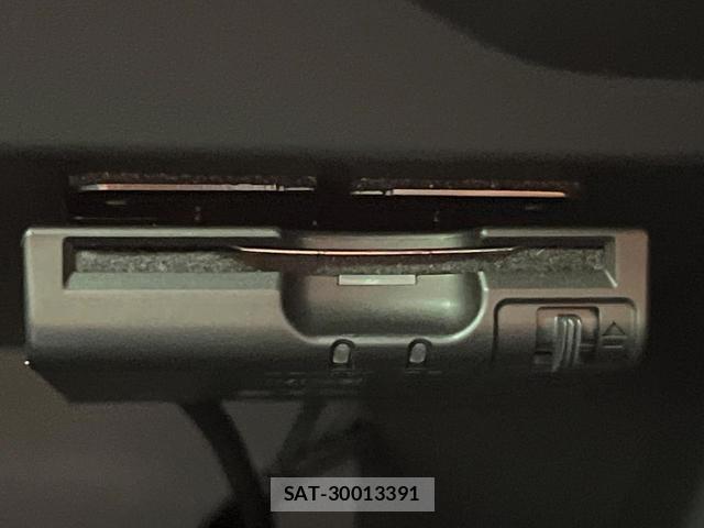 Nissan NOTE 2018-03 8646681-6