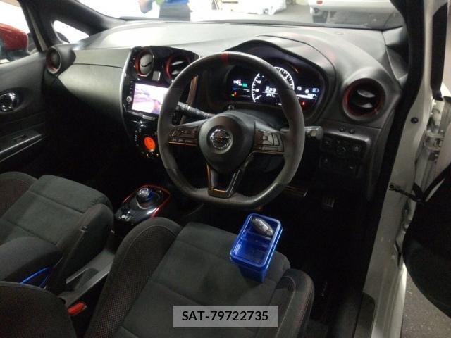 Nissan NOTE 2018-04 8647177-2