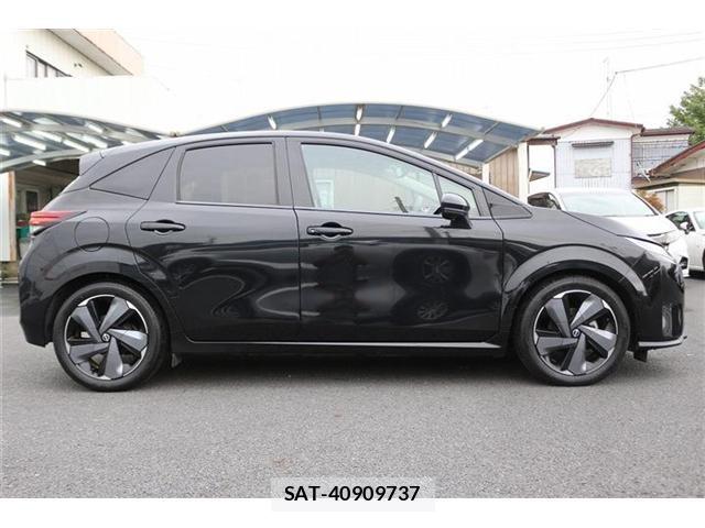 Nissan NOTE 2022-06 8647699-4