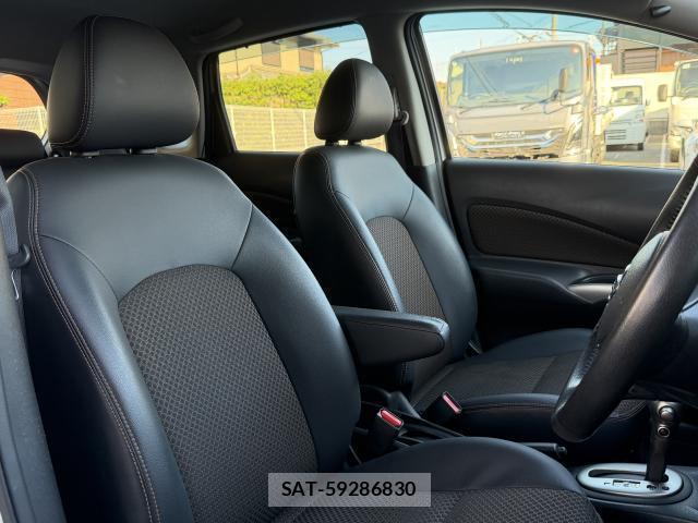 Nissan NOTE 2014-09 8647896-1