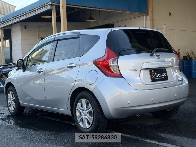 Nissan NOTE 2014-09 8647896-14
