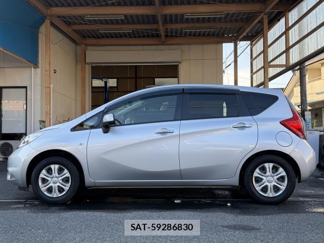 Nissan NOTE 2014-09 8647896-15