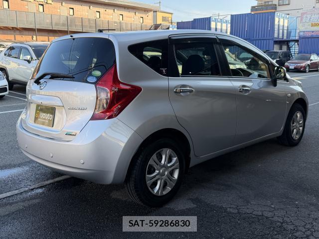Nissan NOTE 2014-09 8647896-2