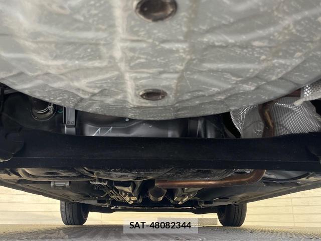 Nissan NOTE 2019-05 8648156-18