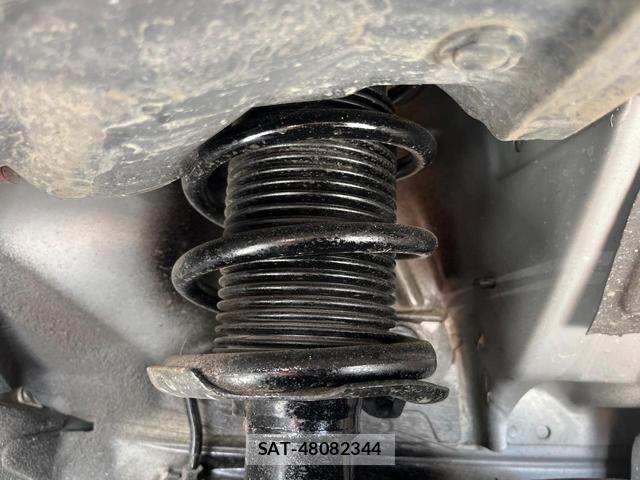 Nissan NOTE 2019-05 8648156-19