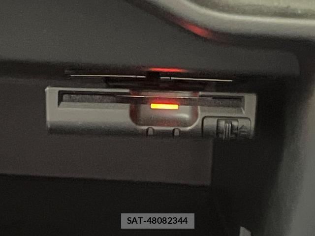 Nissan NOTE 2019-05 8648156-5