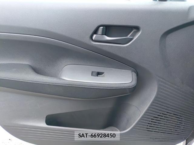 Nissan NOTE 2021-09 8648646-12