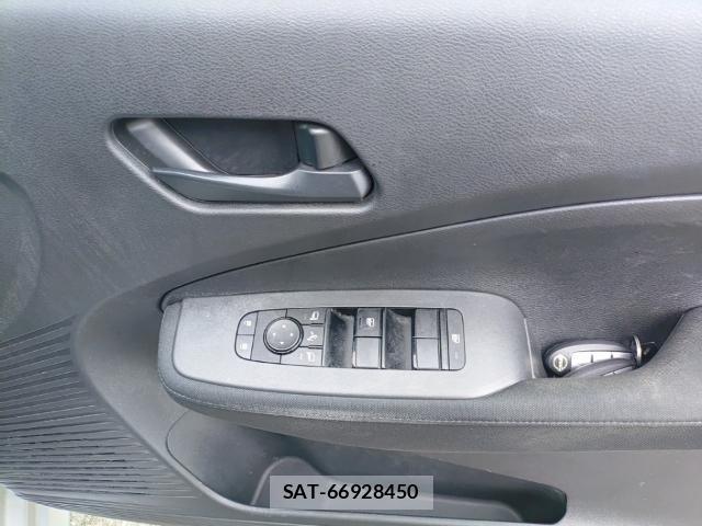 Nissan NOTE 2021-09 8648646-13