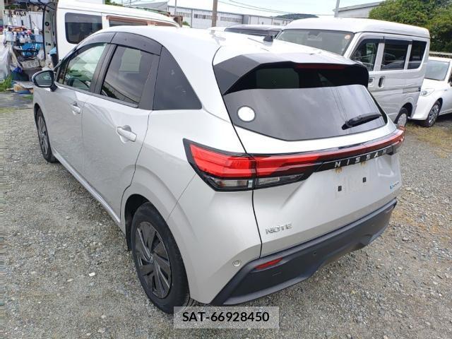 Nissan NOTE 2021-09 8648646-5