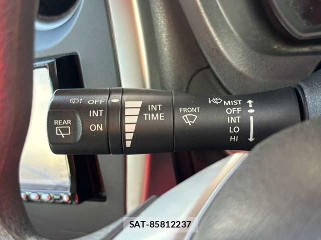 Nissan NOTE 2016-01 8649121-7