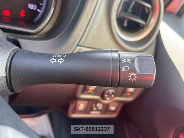 Nissan NOTE 2016-01 8649121-8