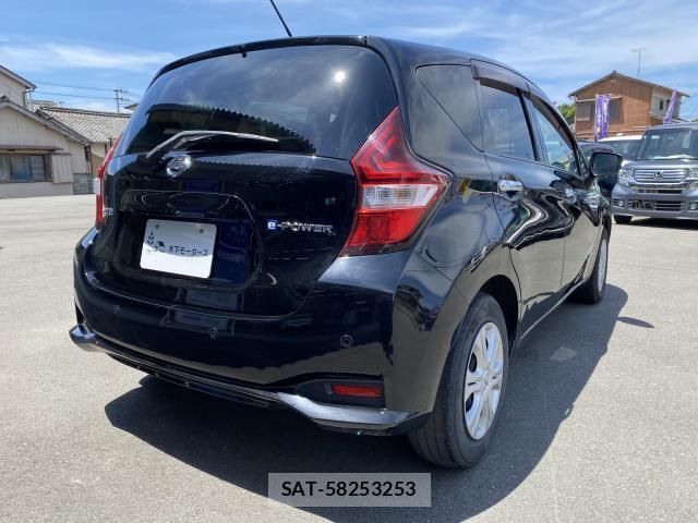 Nissan NOTE 2017-07 8649525-13