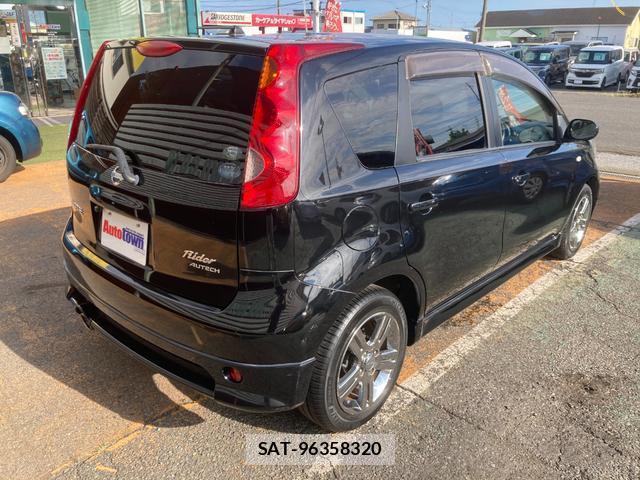 Nissan NOTE 2011-07 8650075-1