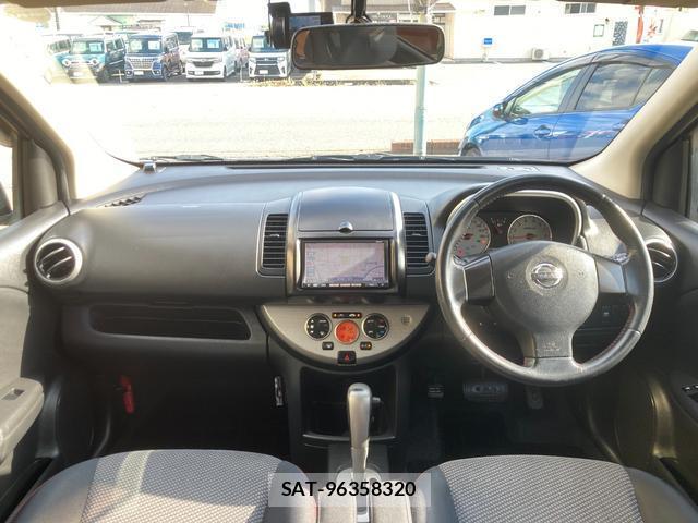 Nissan NOTE 2011-07 8650075-2