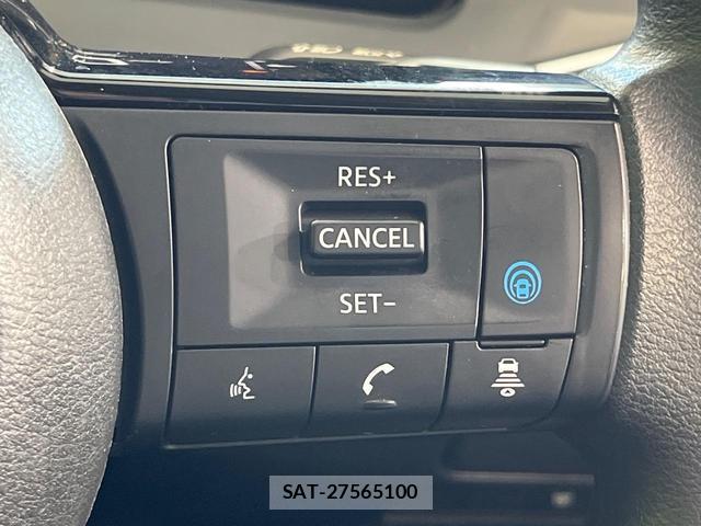 Nissan NOTE 2022-09 8651199-5