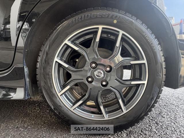 Nissan NOTE 2018-01 8651721-19