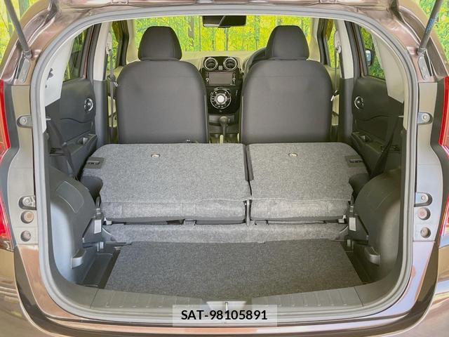 Nissan NOTE 2019-10 8652948-9