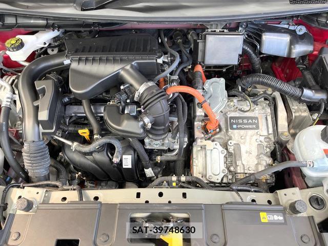 Nissan NOTE 2022-08 8653308-17
