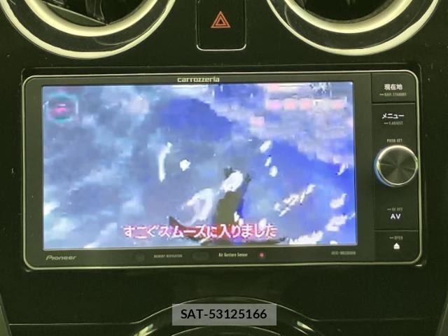 Nissan NOTE 2014-02 8653547-11