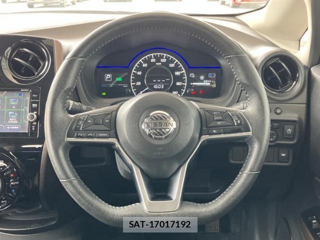 Nissan NOTE 2019-06 8653736-12