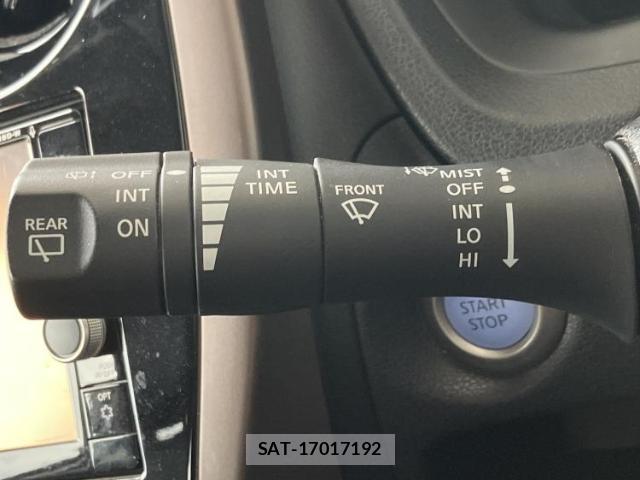 Nissan NOTE 2019-06 8653736-13